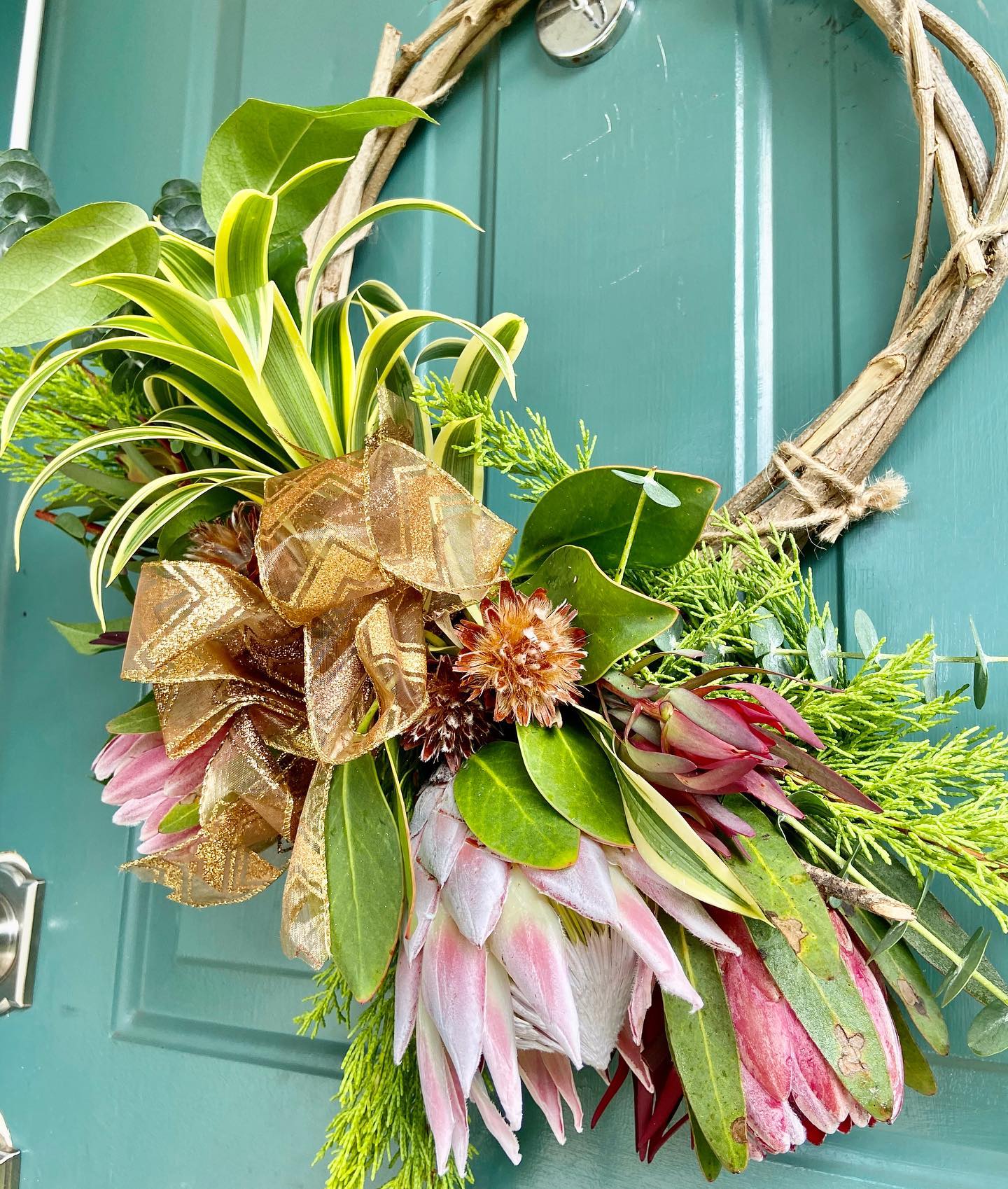 Upcountry Maui Rustic Elegance Wreaths