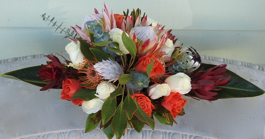 Centerpieces with or without Roses