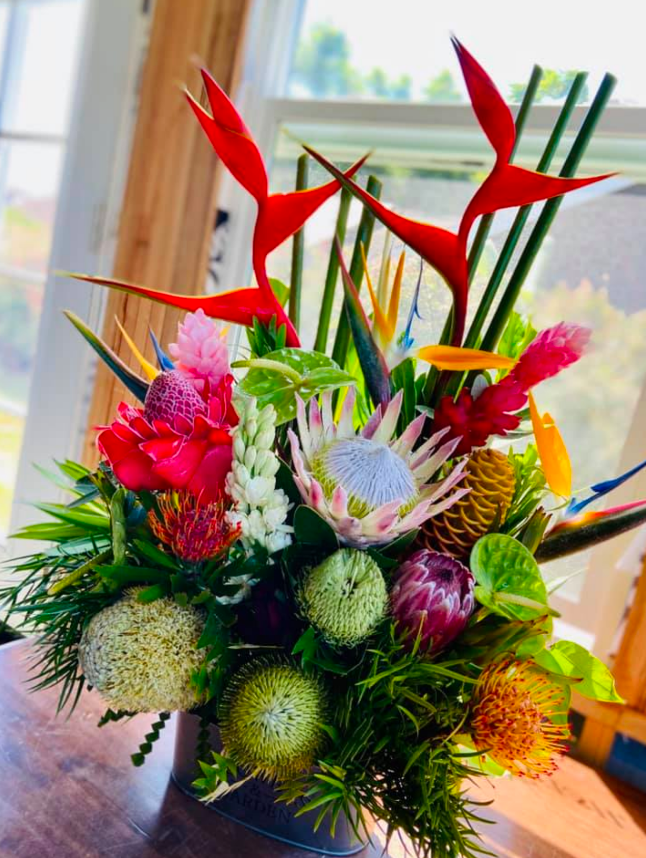 Aloha ʻĀina ~ Tropical Designer's Choice