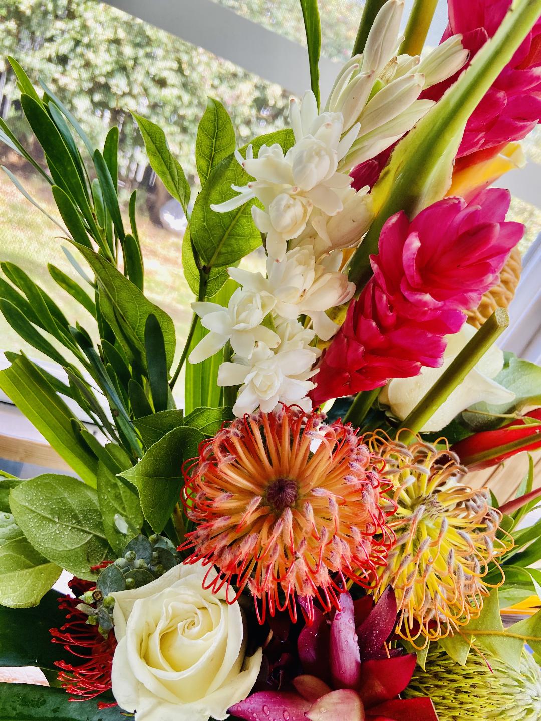 Aloha ʻĀina ~ Tropical Designer's Choice